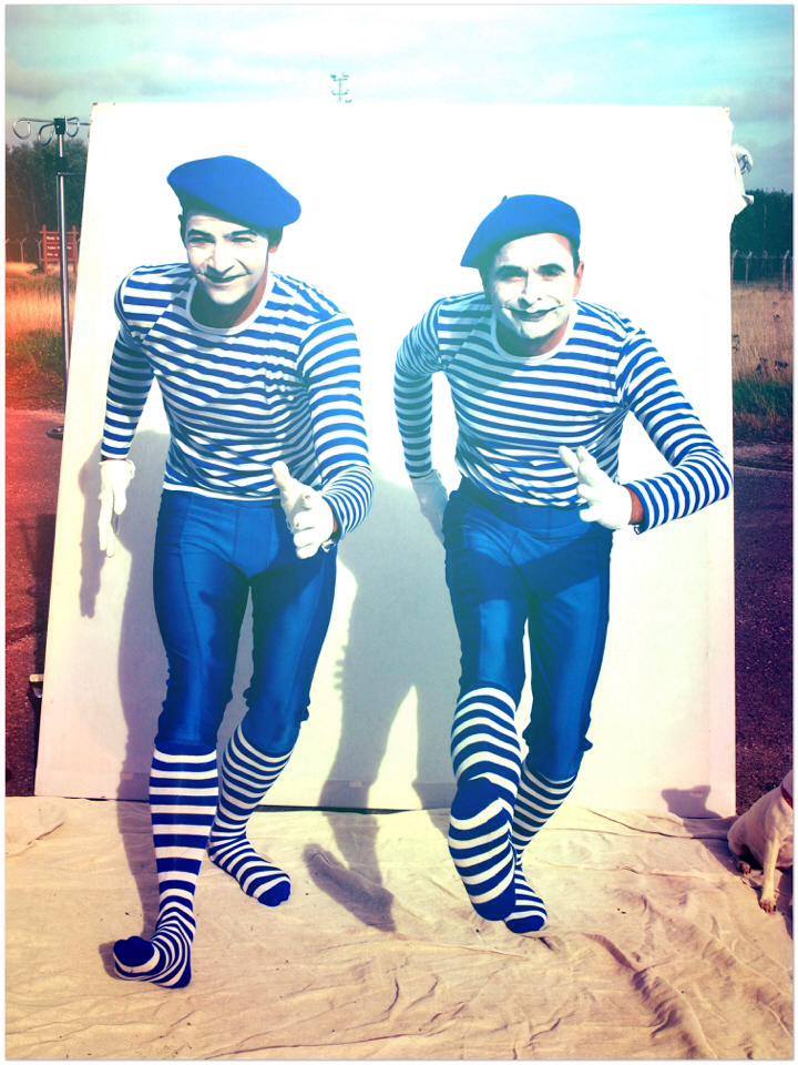 BLUE FRENCH MIME