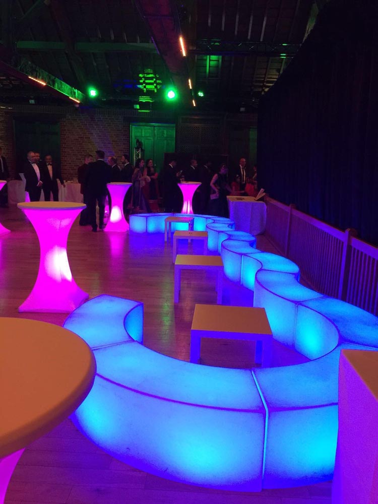 LED SEATING IN MANY STYLES AND SHAPES